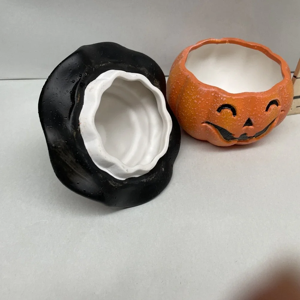 Vtg Jack -O-Lantern Pumpkin Ceramic Covered Bowl Textured Candy Dish